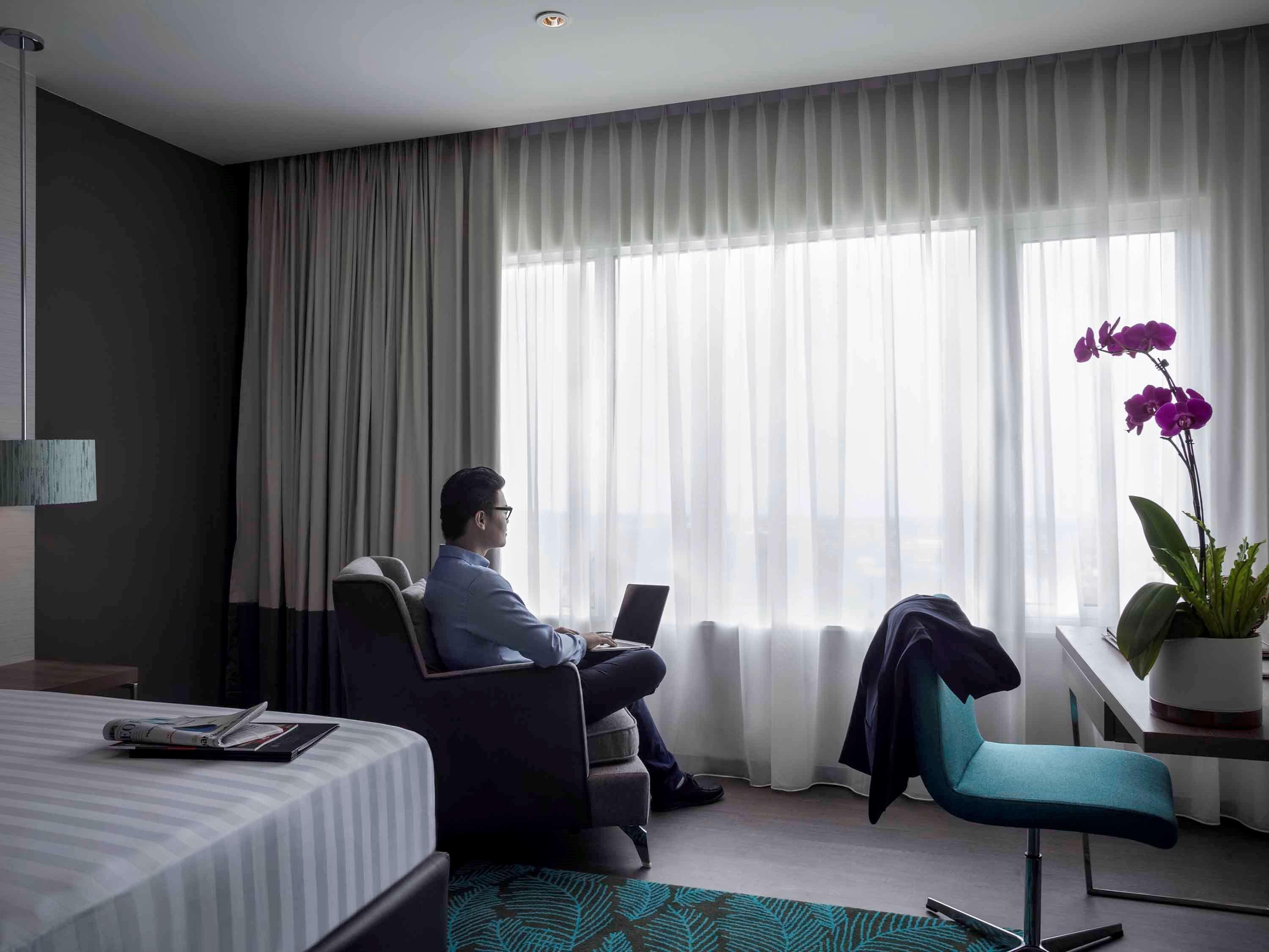 فندق بولمان ميري واترفرونت المظهر الخارجي الصورة A room at the hotel